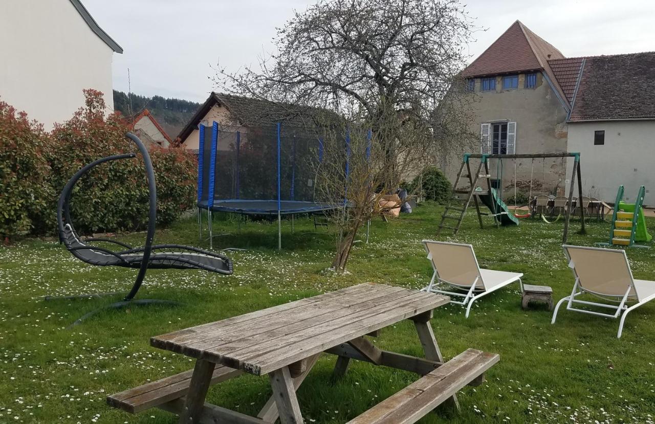 Chateau Besson Desertines  Exterior photo